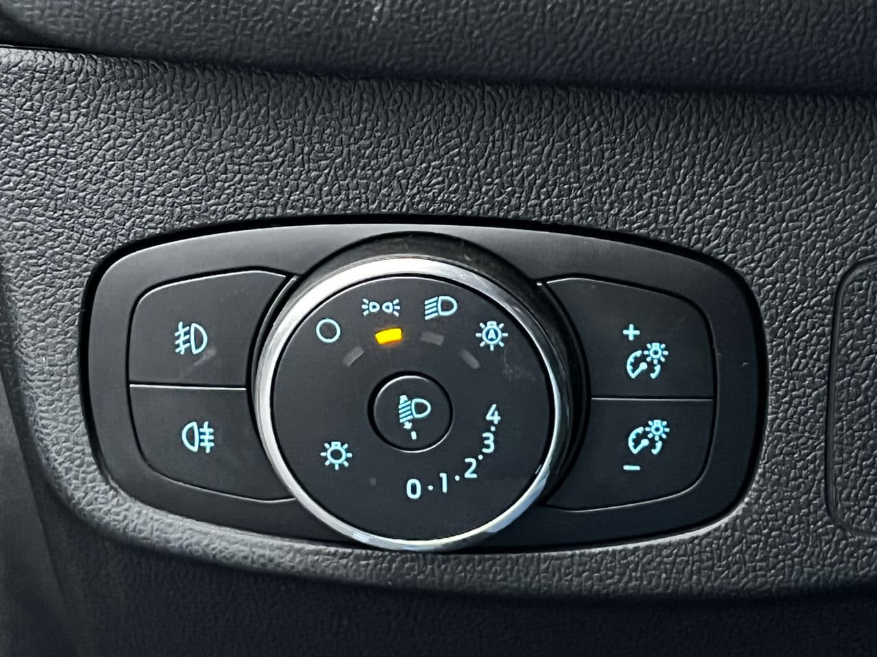 Ford Focus 2022 — Миниатюра 15