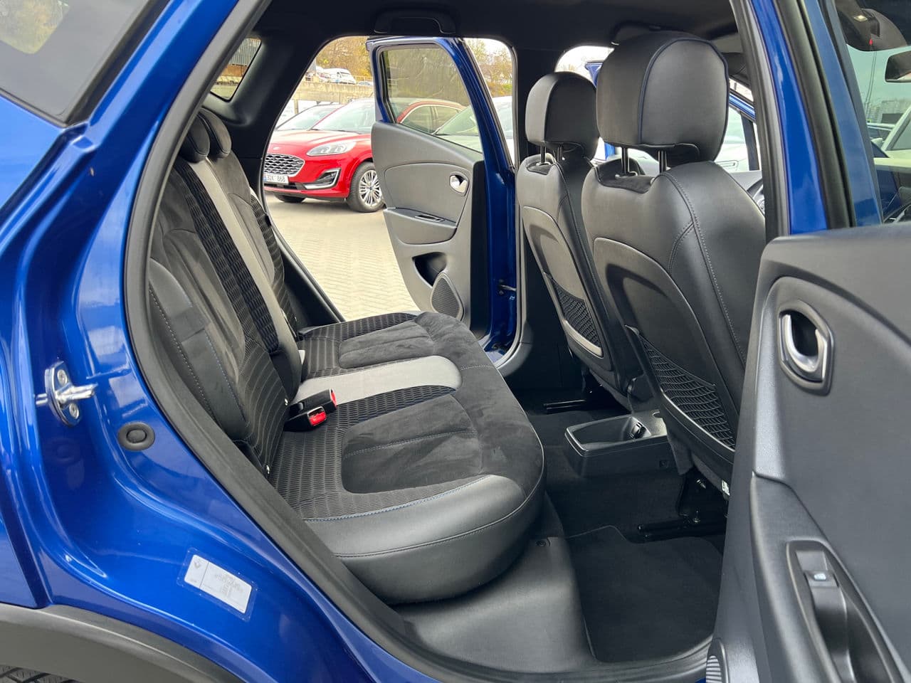 Renault Captur 2018 — Миниатюра 14