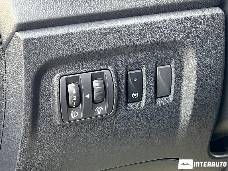 Renault Captur 2018 — Миниатюра 18