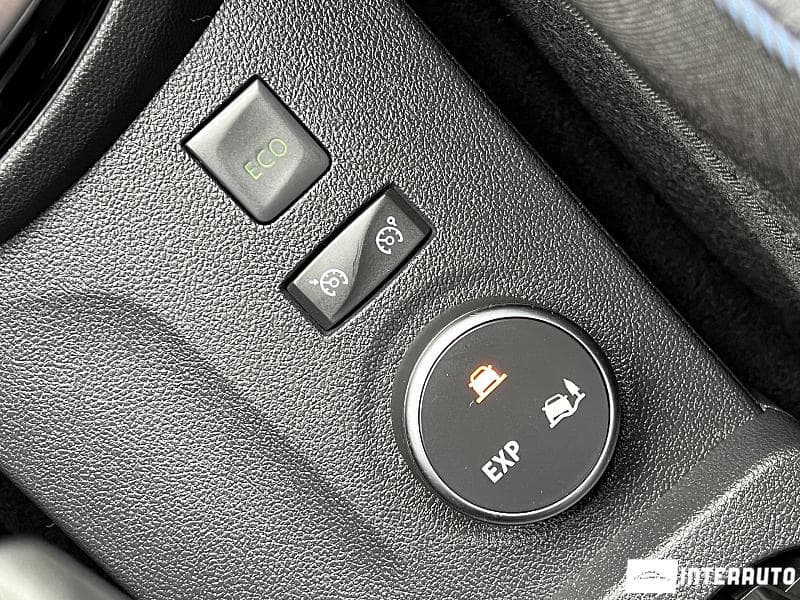 Renault Captur 2018 — Миниатюра 12
