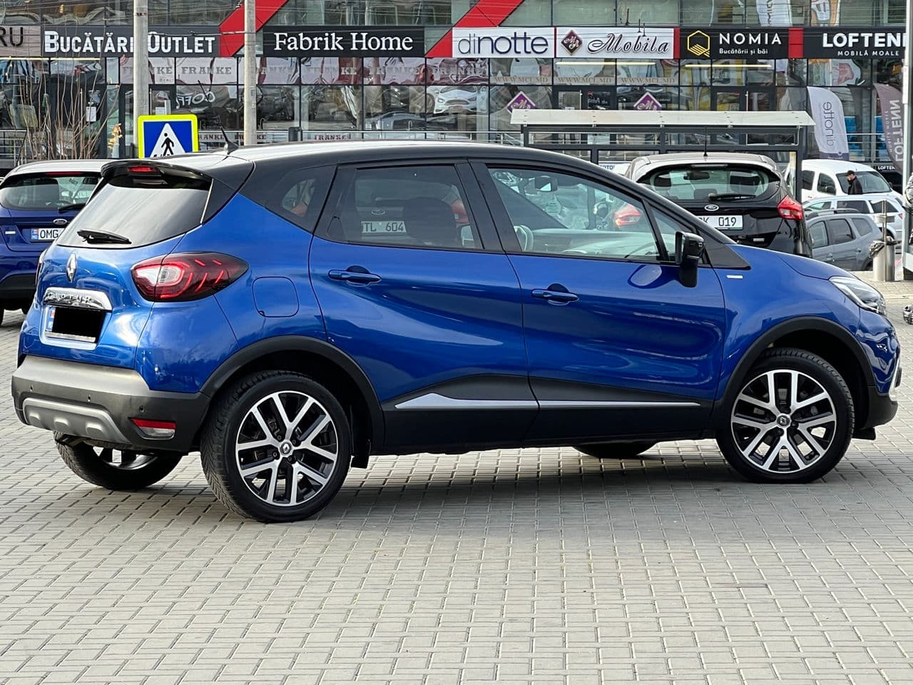 Renault Captur 2018 — Миниатюра 3