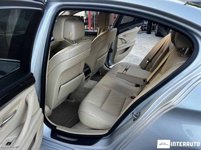 BMW 530 2010 — Миниатюра 17