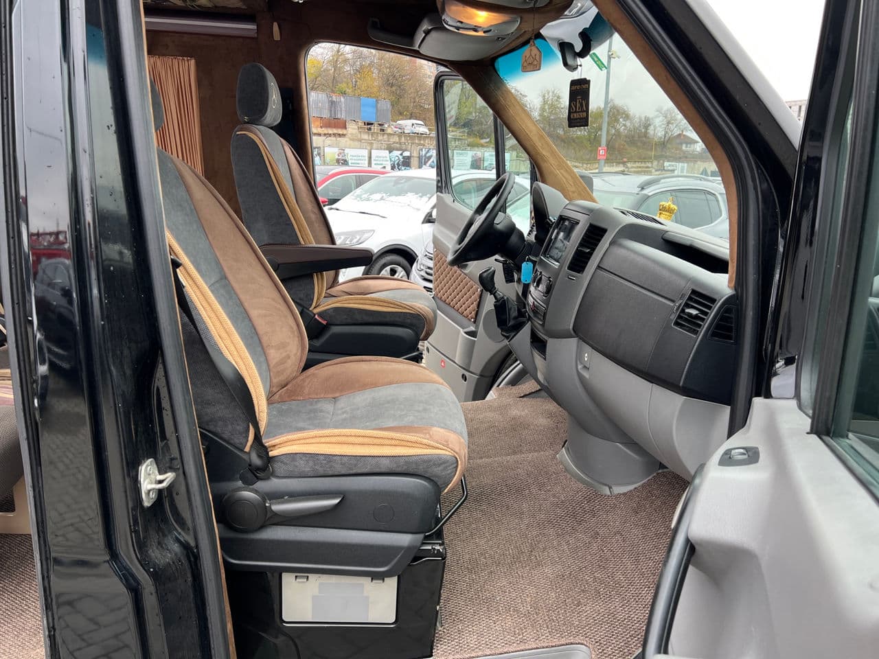 Mercedes Sprinter 2009 — Миниатюра 15
