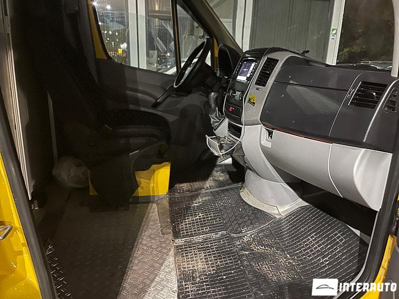 Mercedes Sprinter 2011 — Миниатюра 6