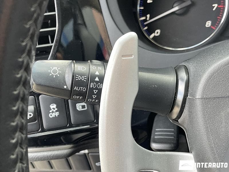 Mitsubishi Outlander 2017 — Миниатюра 11