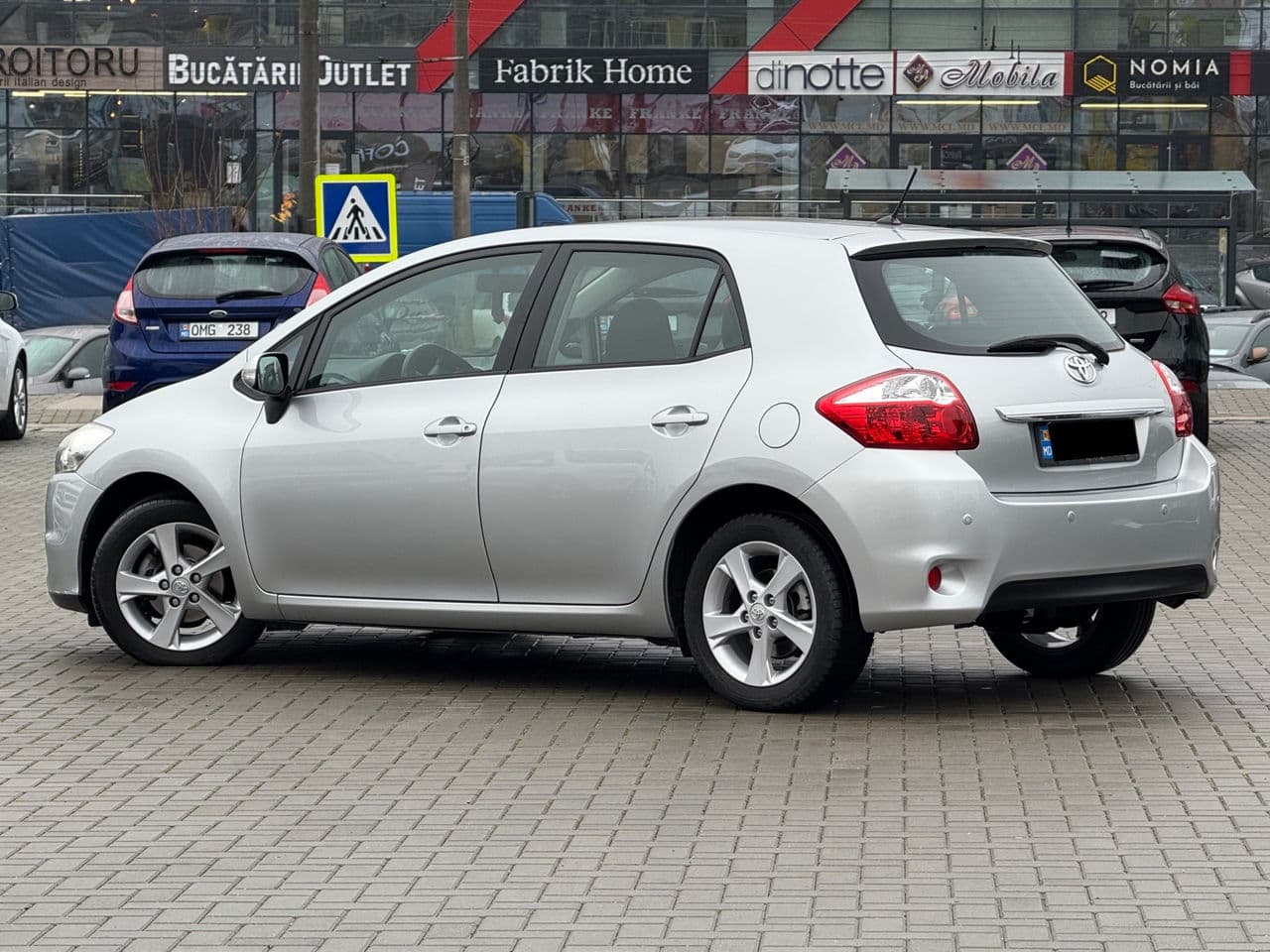 Toyota Auris 2012 — Миниатюра 4