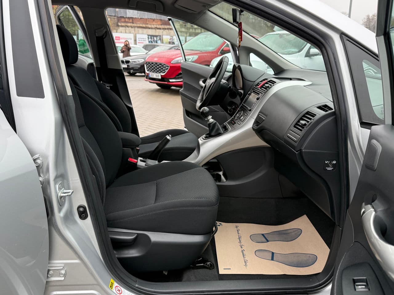Toyota Auris 2012 — Миниатюра 14