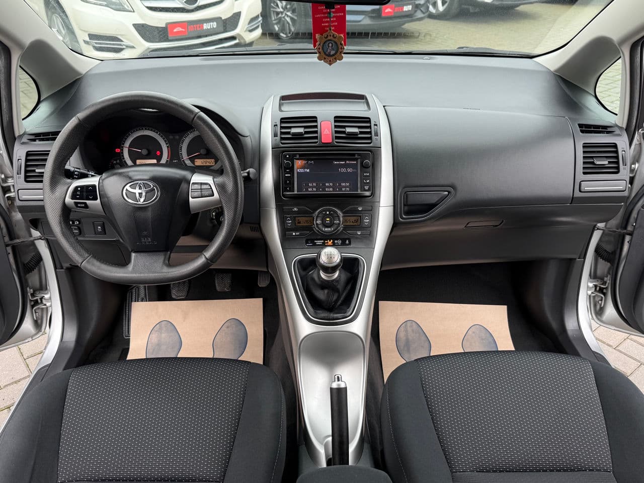 Toyota Auris 2012 — Миниатюра 6