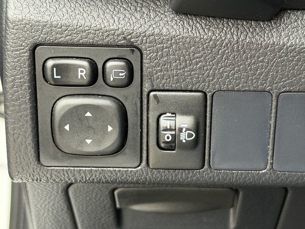 Toyota Auris 2016 — Миниатюра 9