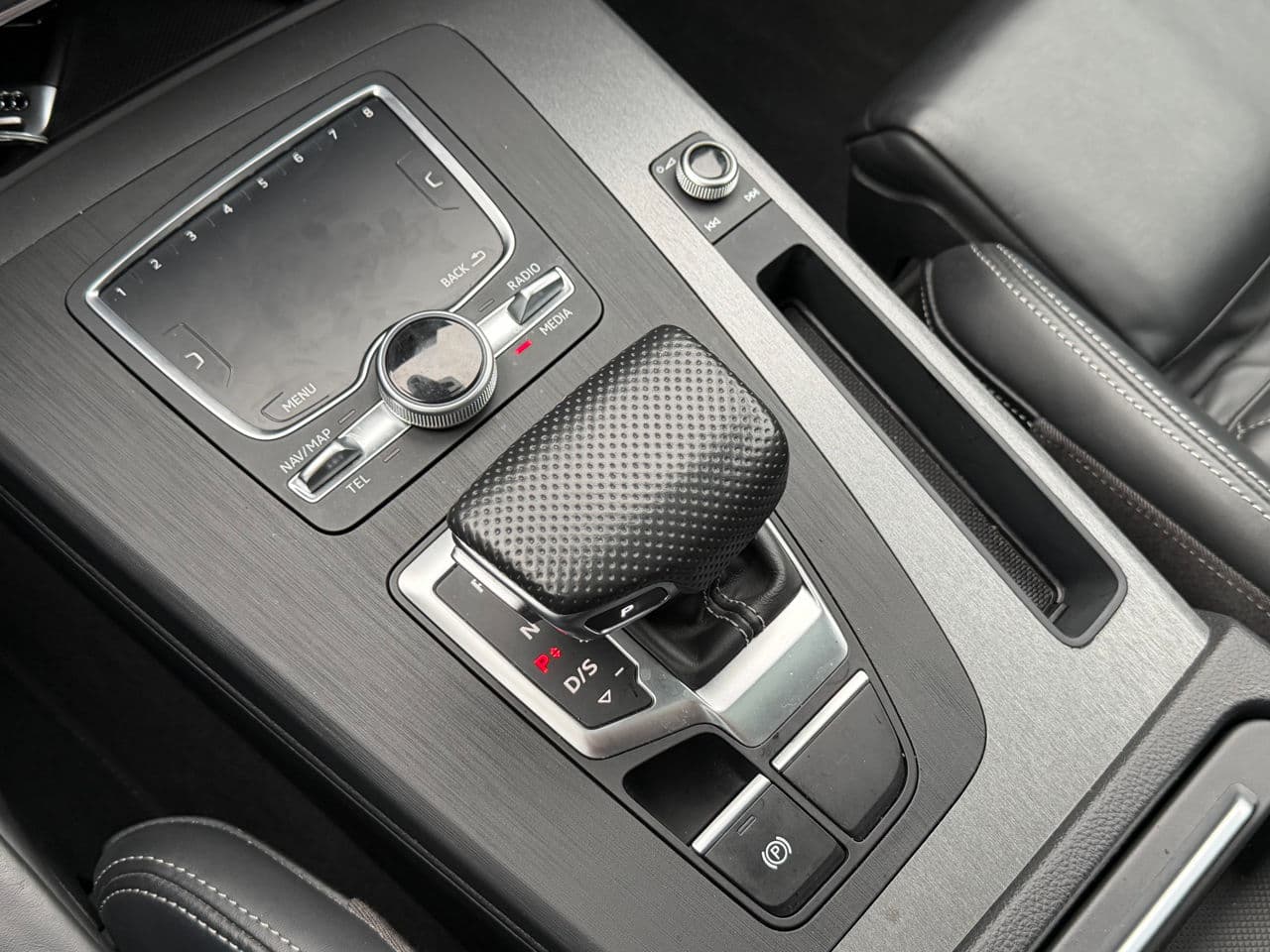 Audi Q5 2020 — Миниатюра 15