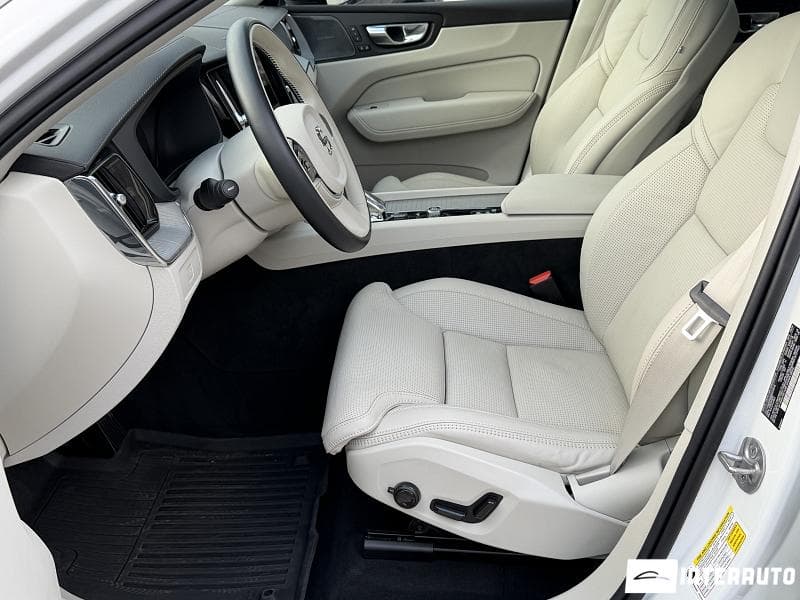 Volvo XC 60 2024 — Миниатюра 9