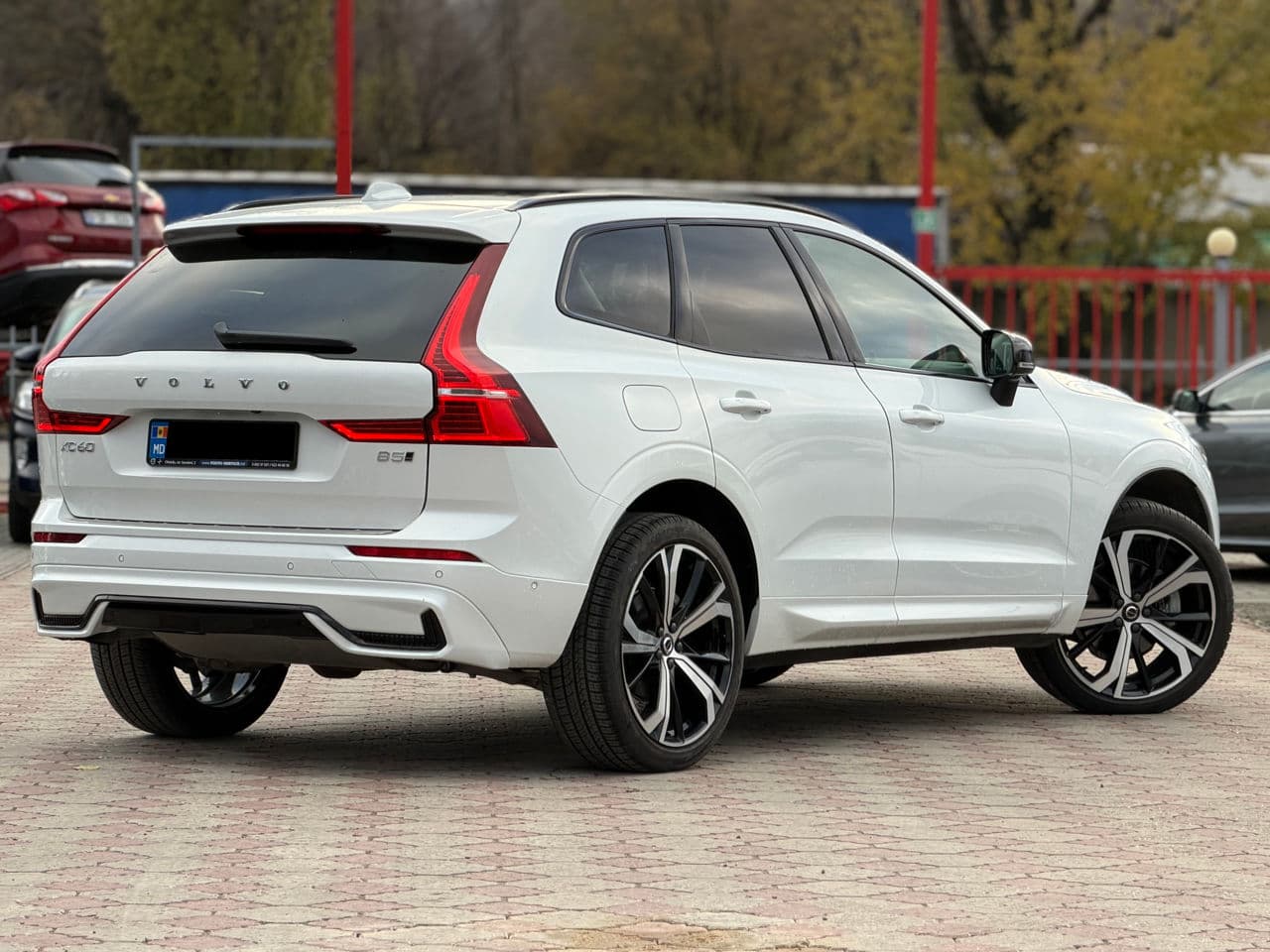 Volvo XC 60 2024 — Миниатюра 3