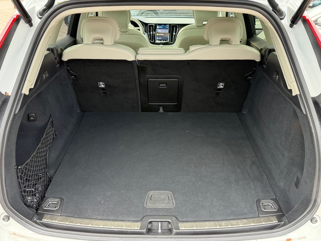 Volvo XC 60 2024 — Миниатюра 22