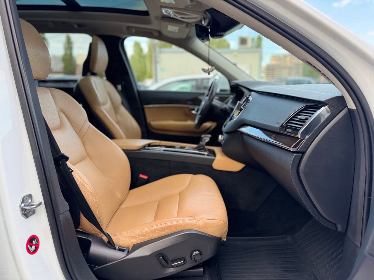 Volvo XC 90 2016 — Миниатюра 19
