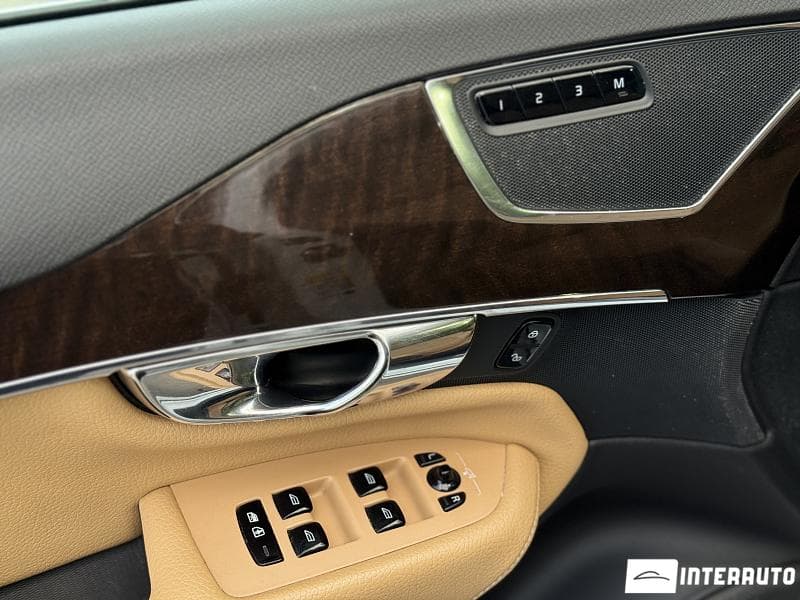 Volvo XC 90 2016 — Миниатюра 6