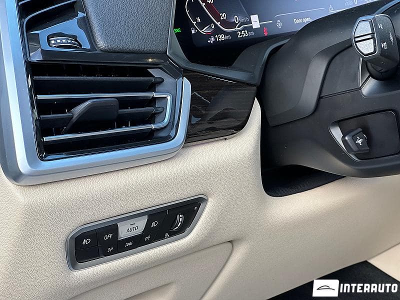 2021 BMW X5 4.5e — Miniatură 14