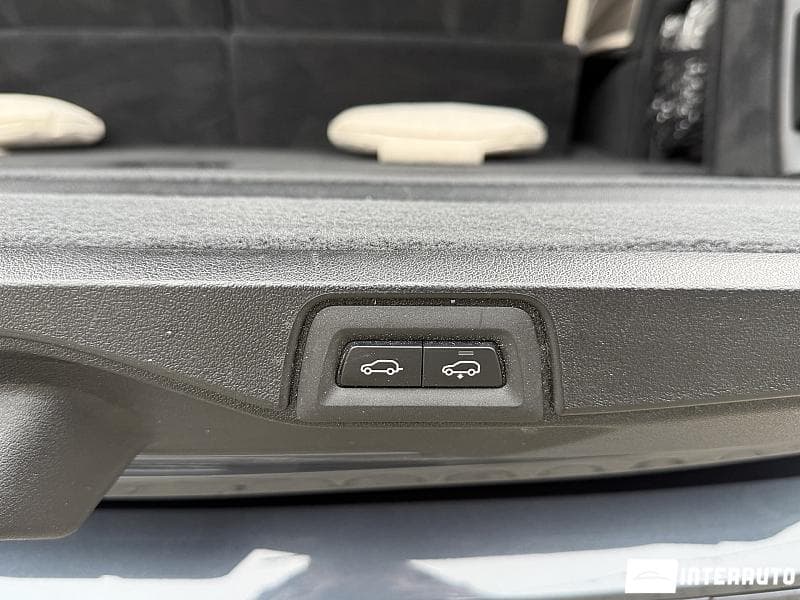 2019 BMW X7 3.0d — Miniatură 37