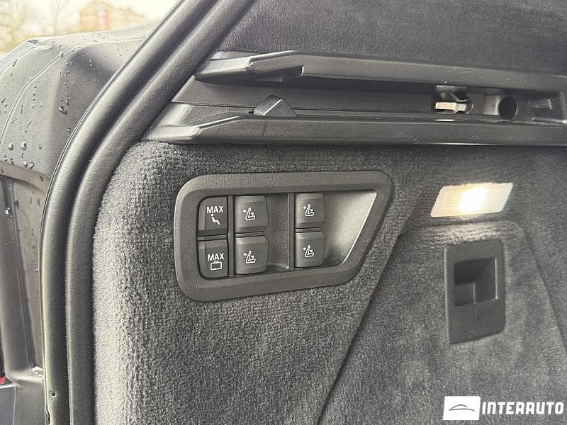 2019 BMW X7 3.0d — Miniatură 35
