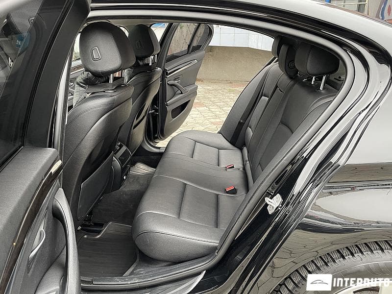 BMW 528 2016 — Миниатюра 17