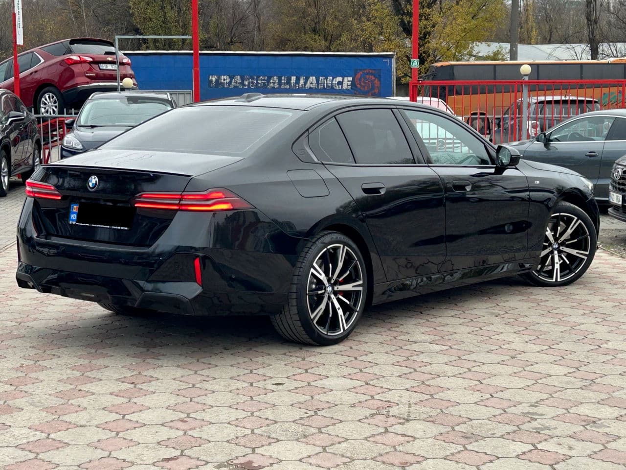 BMW 520 2023 — Миниатюра 3