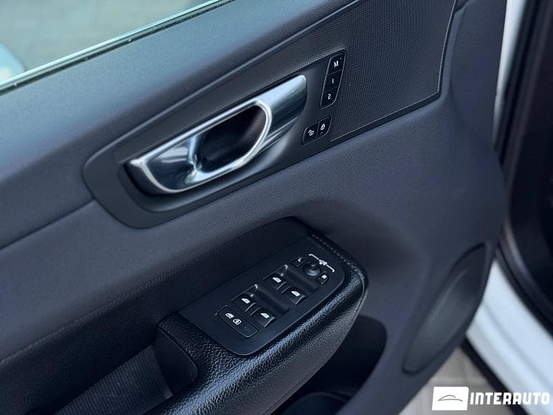 Volvo XC 60 2020 — Миниатюра 18