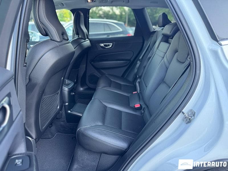 Volvo XC 60 2020 — Миниатюра 12