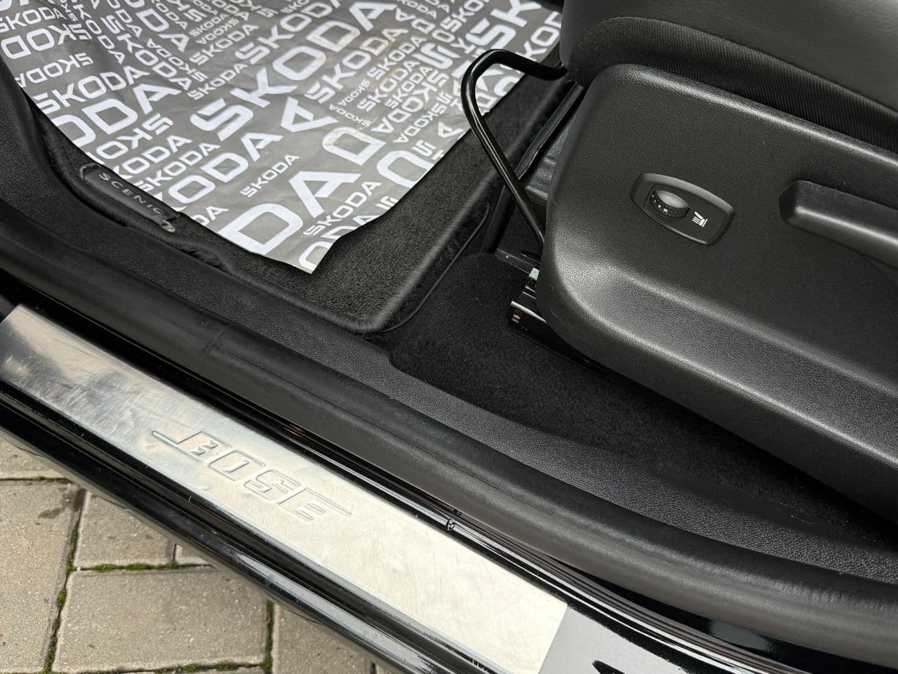 Renault Grand Scenic 2015 — Миниатюра 18