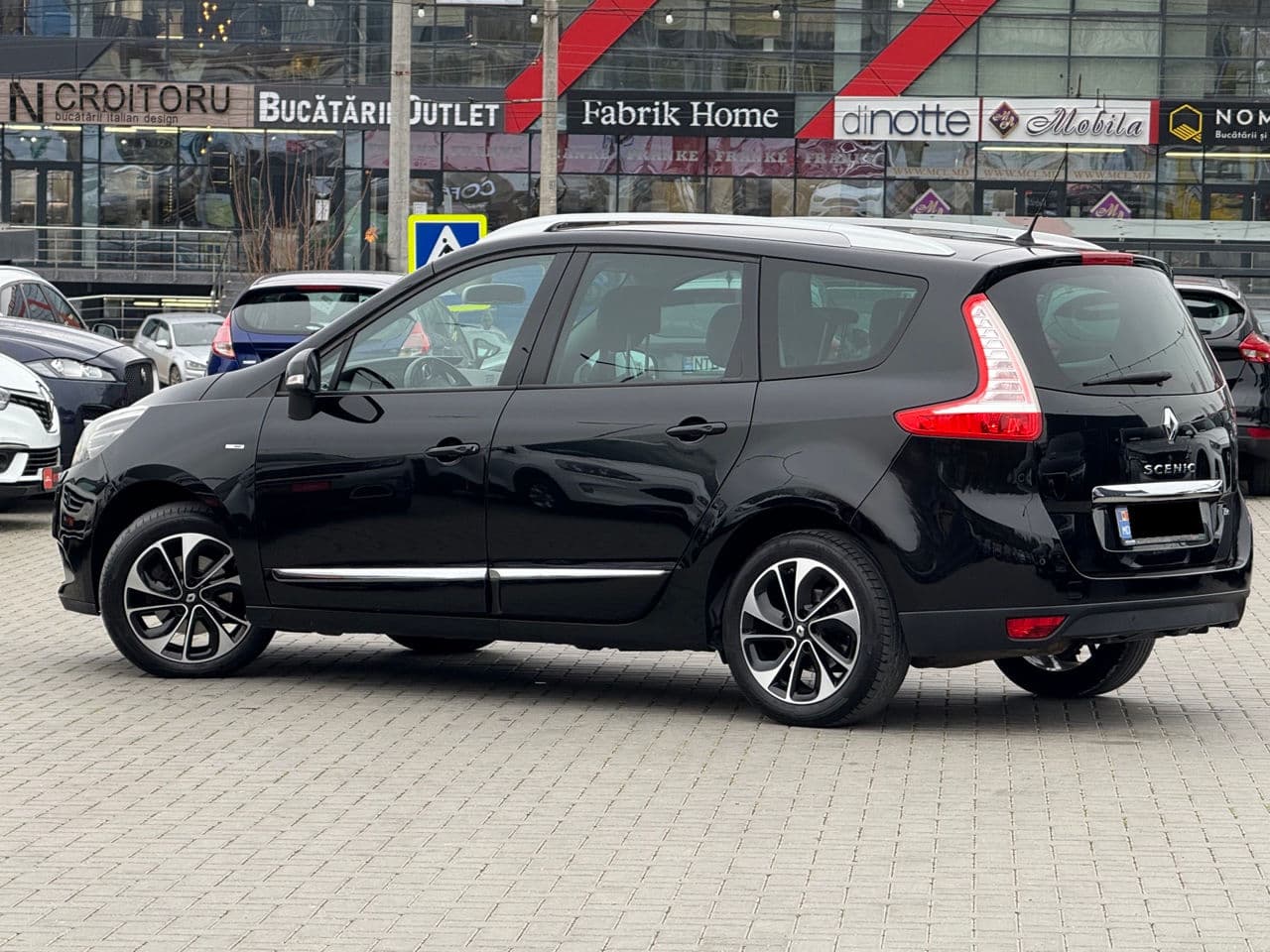 Renault Grand Scenic 2015 — Миниатюра 4