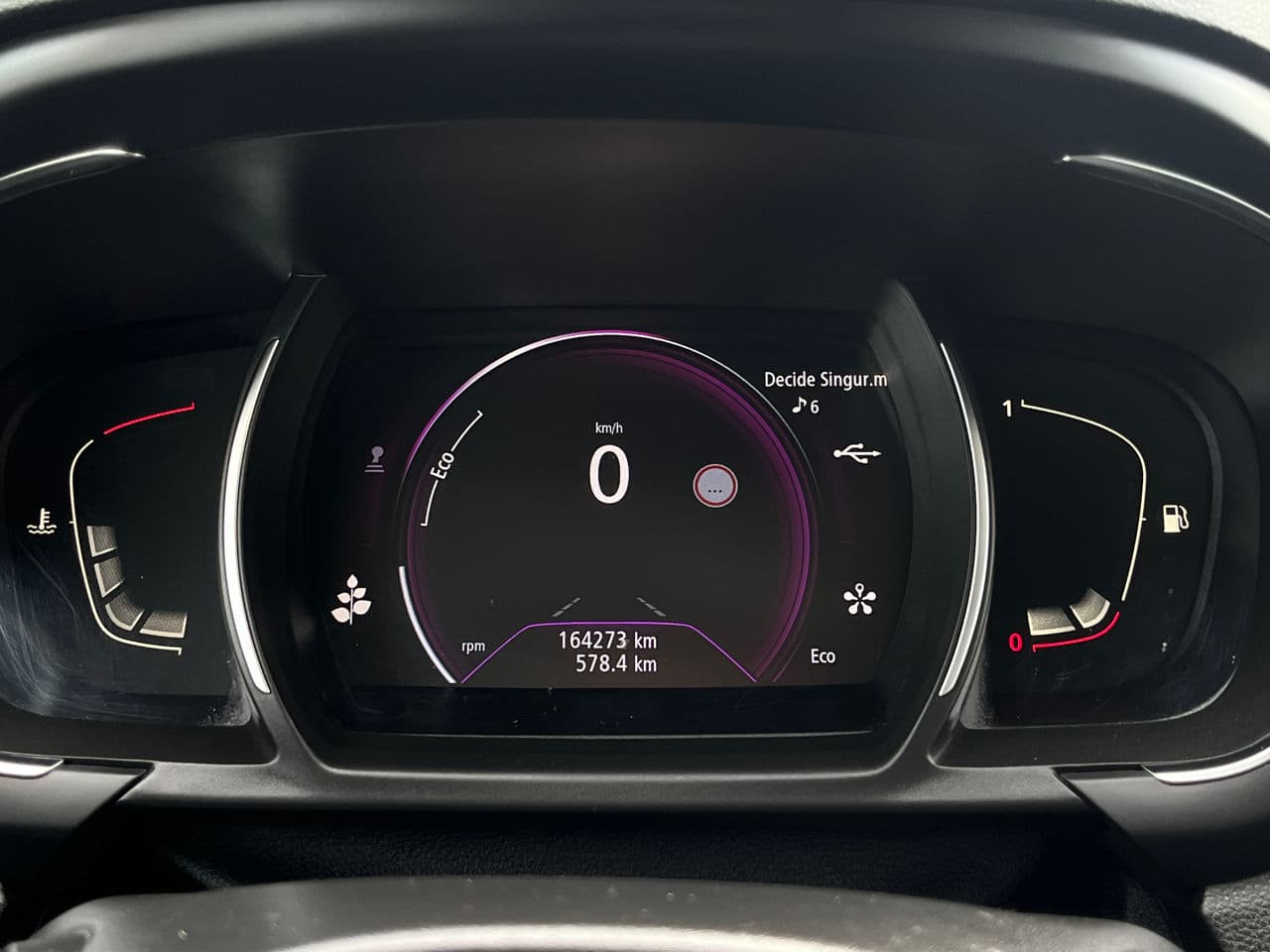 Renault Grand Scenic 2017 — Миниатюра 12