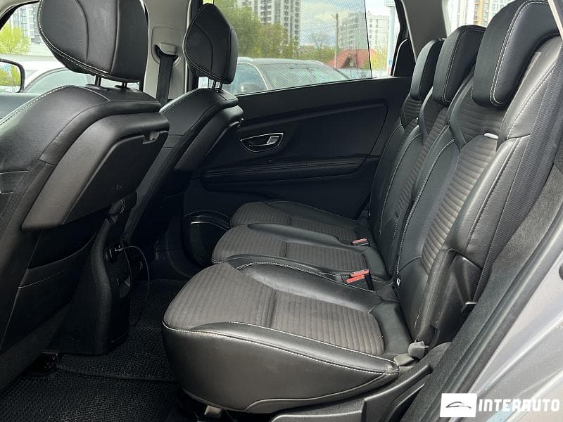 Renault Grand Scenic 2017 — Миниатюра 16