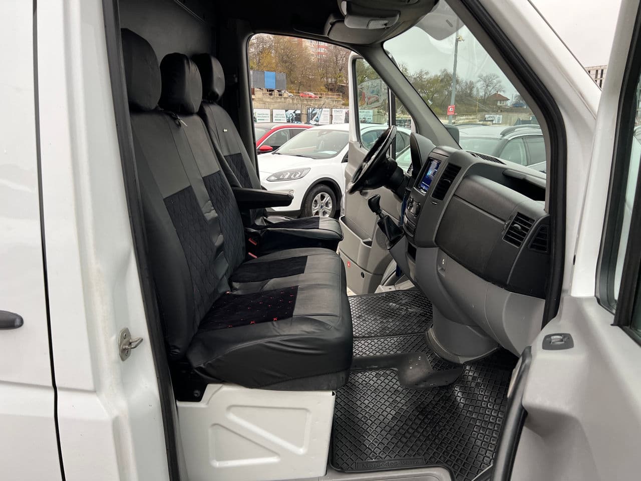 Mercedes Sprinter 2010 — Миниатюра 12