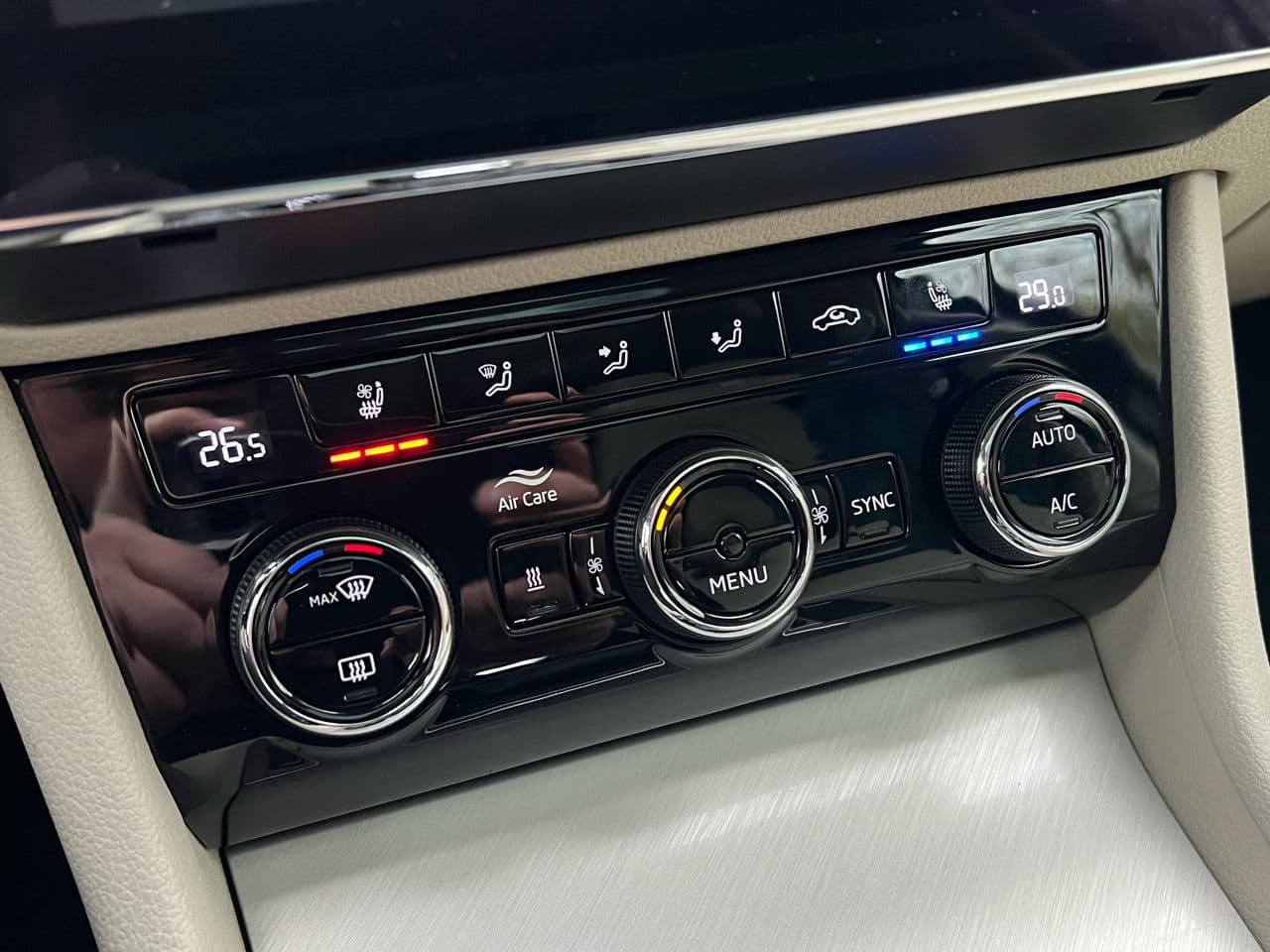 Skoda Superb 2020 — Миниатюра 18