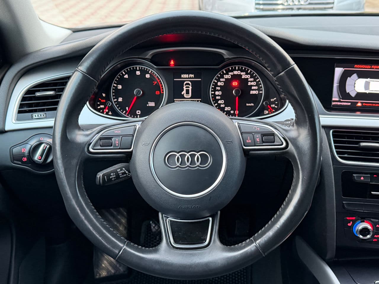 Audi A4 2015 — Миниатюра 12