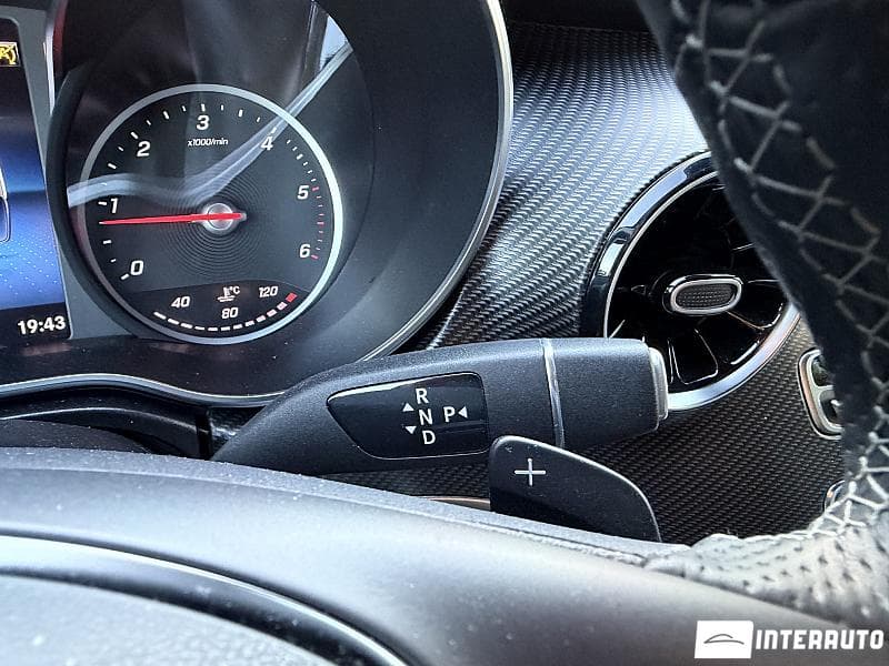 Mercedes V 300 2021 — Миниатюра 10