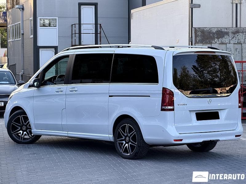 Mercedes V 300 2021 — Миниатюра 2