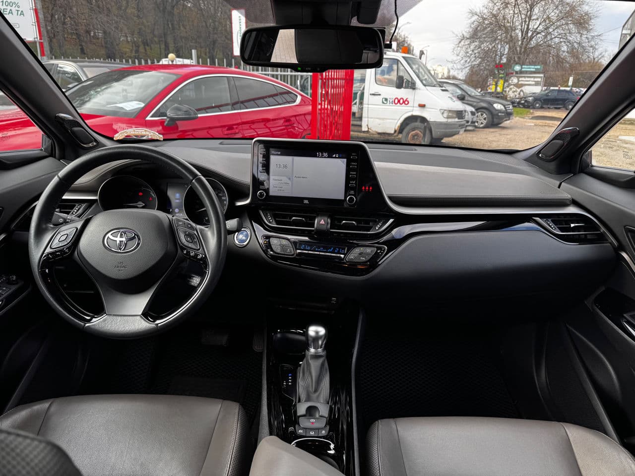 Toyota C-HR 2021 — Миниатюра 7
