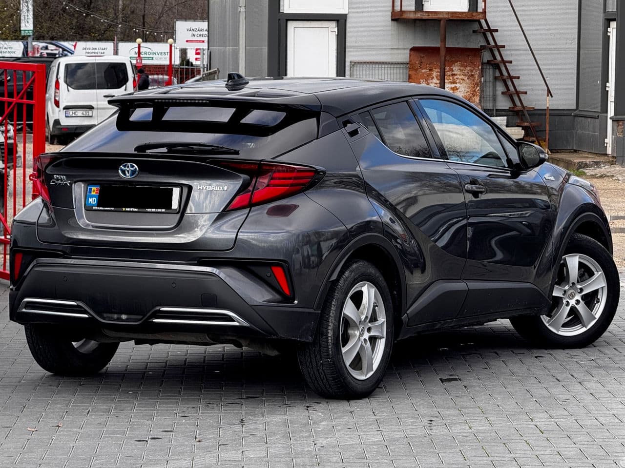 Toyota C-HR 2021 — Миниатюра 2