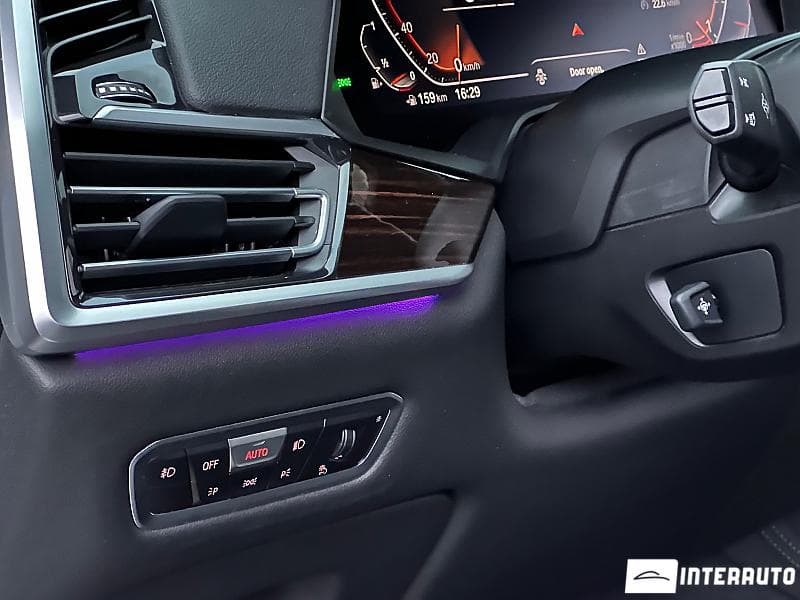 BMW X7 4.0i 2020 — Миниатюра 26