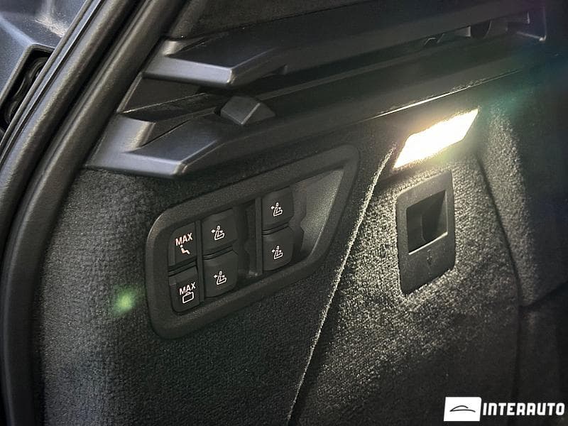 BMW X7 4.0i 2020 — Миниатюра 19