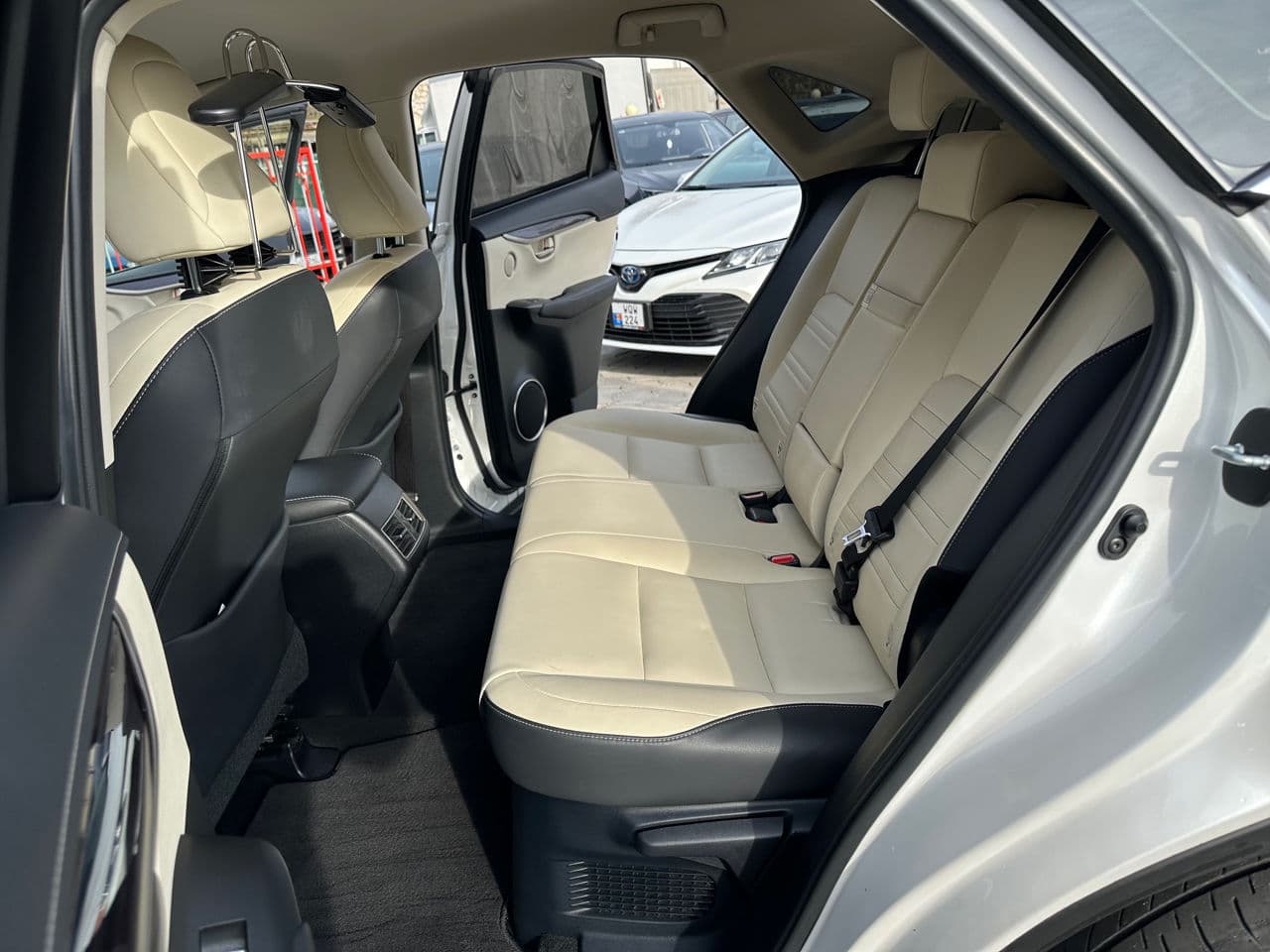 Lexus NX 200 2017 — Миниатюра 16
