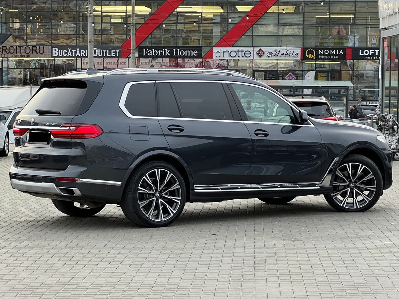 BMW X7 4.0i 2019 — Миниатюра 3