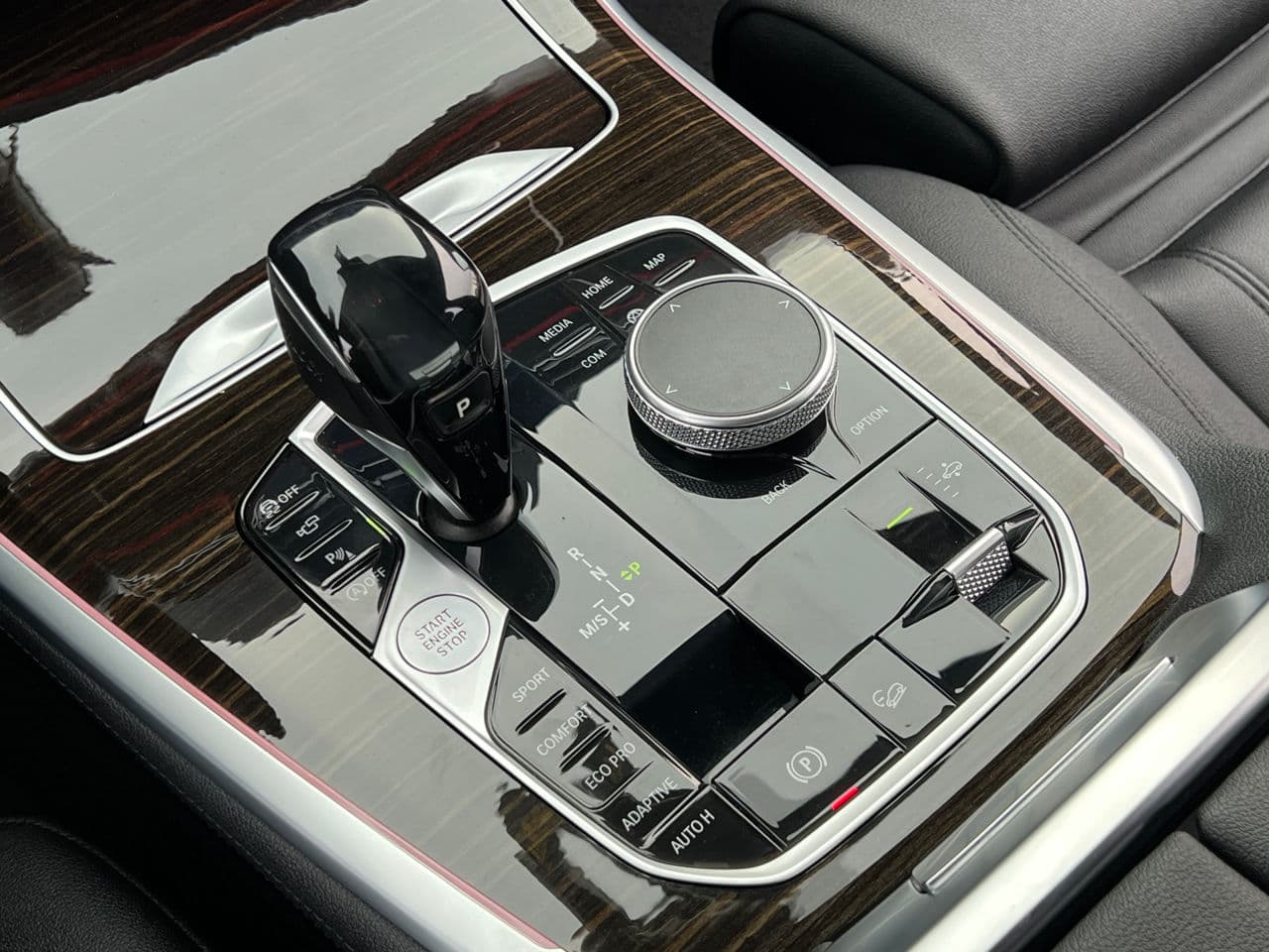 BMW X7 4.0i 2019 — Миниатюра 13