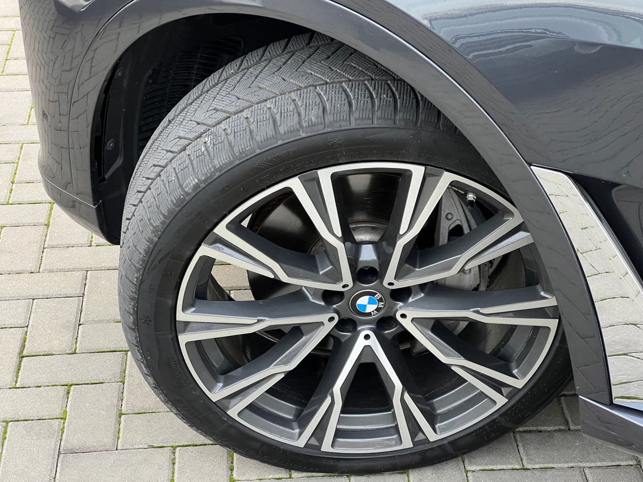 BMW X7 4.0i 2019 — Миниатюра 20