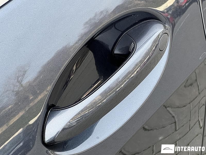 BMW X7 4.0i 2019 — Миниатюра 21