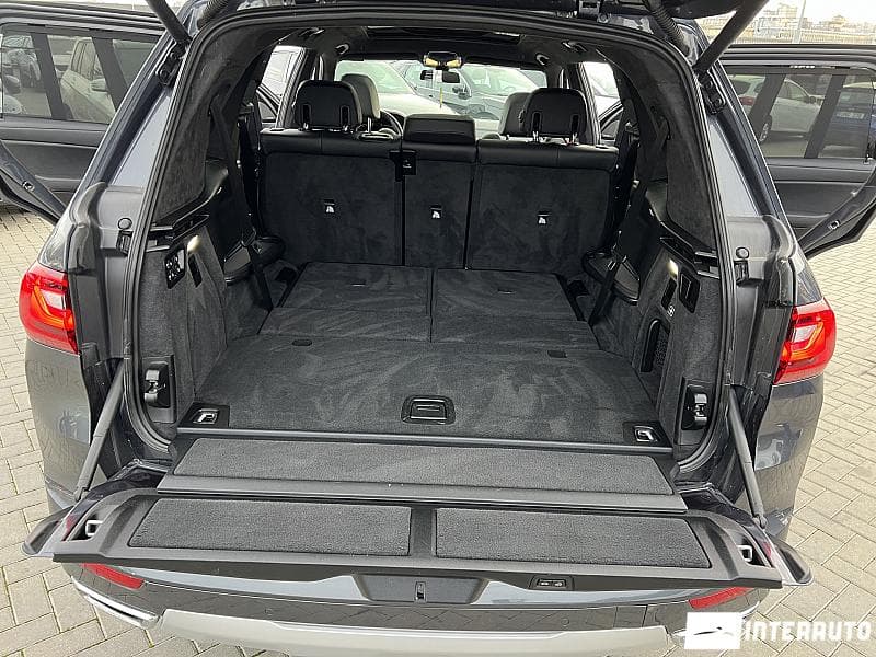 BMW X7 4.0i 2019 — Миниатюра 27