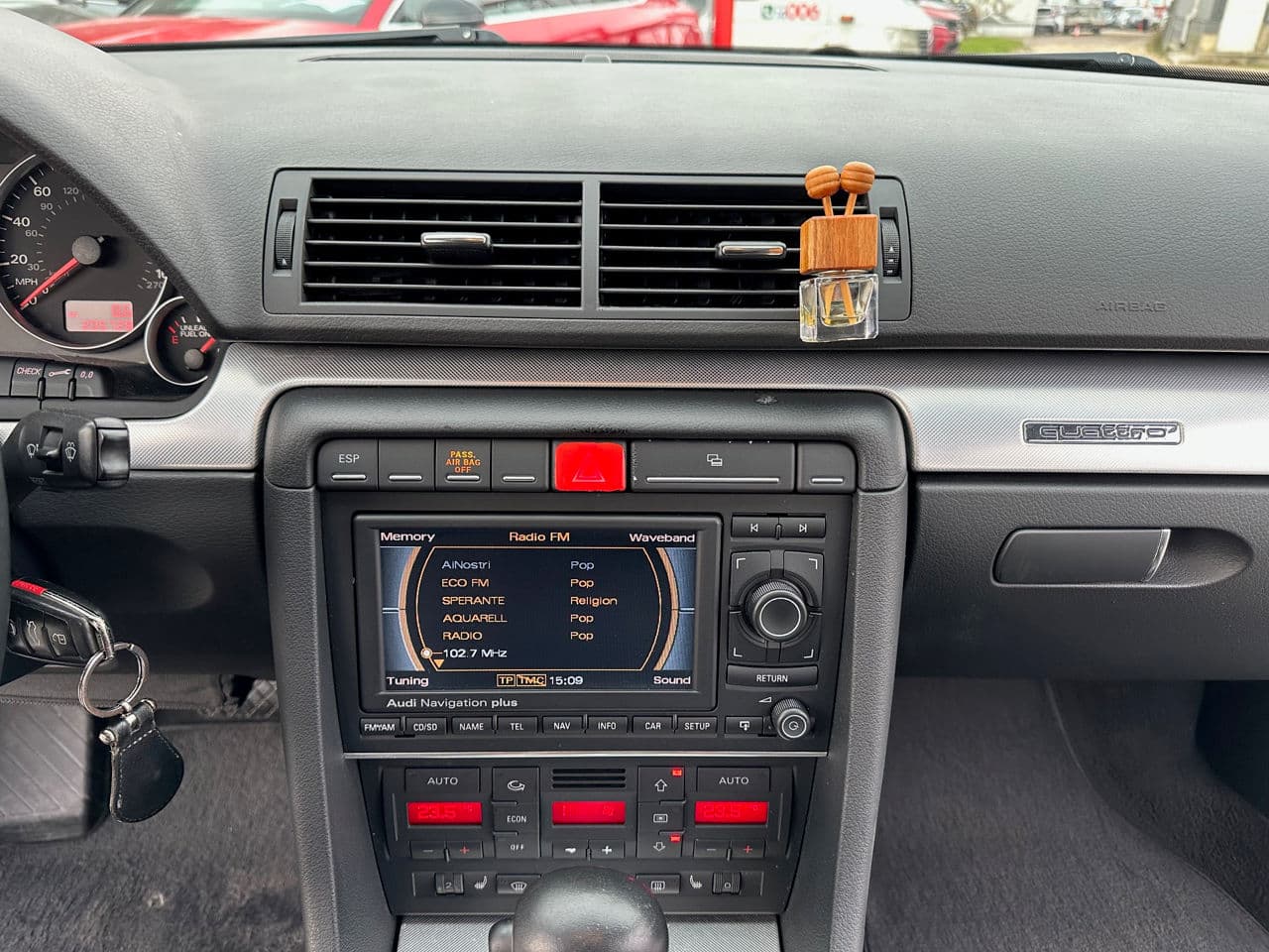 Audi A4 2008 — Миниатюра 10