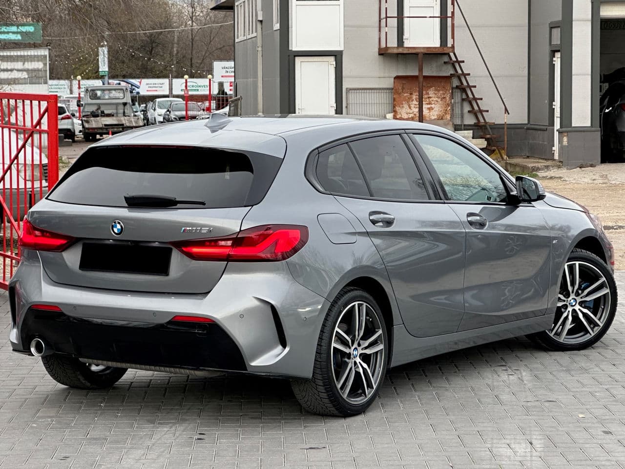 BMW 118 2022 — Миниатюра 2