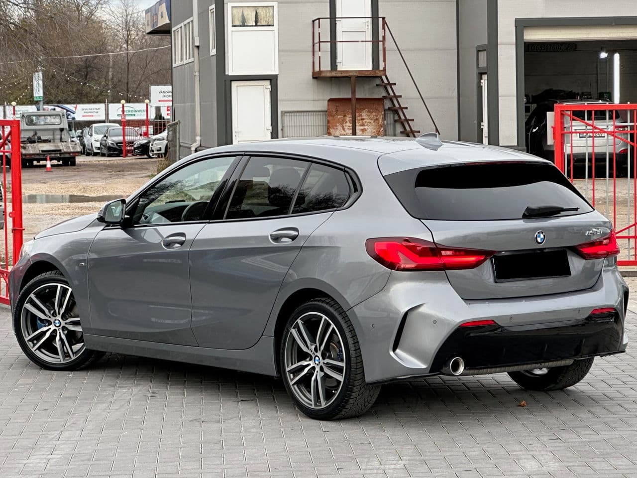 BMW 118 2022 — Миниатюра 4