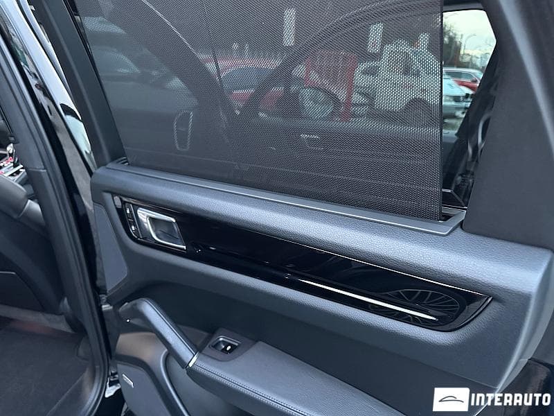 2019 Porsche Cayenne E-Hybrid — Miniatură 24