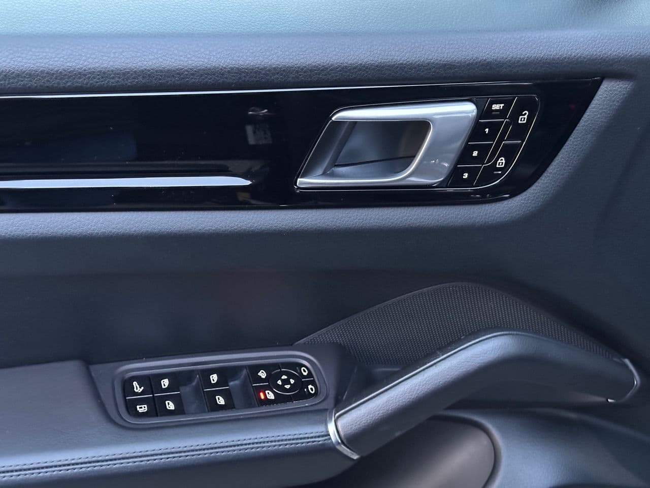 2019 Porsche Cayenne E-Hybrid — Miniatură 15